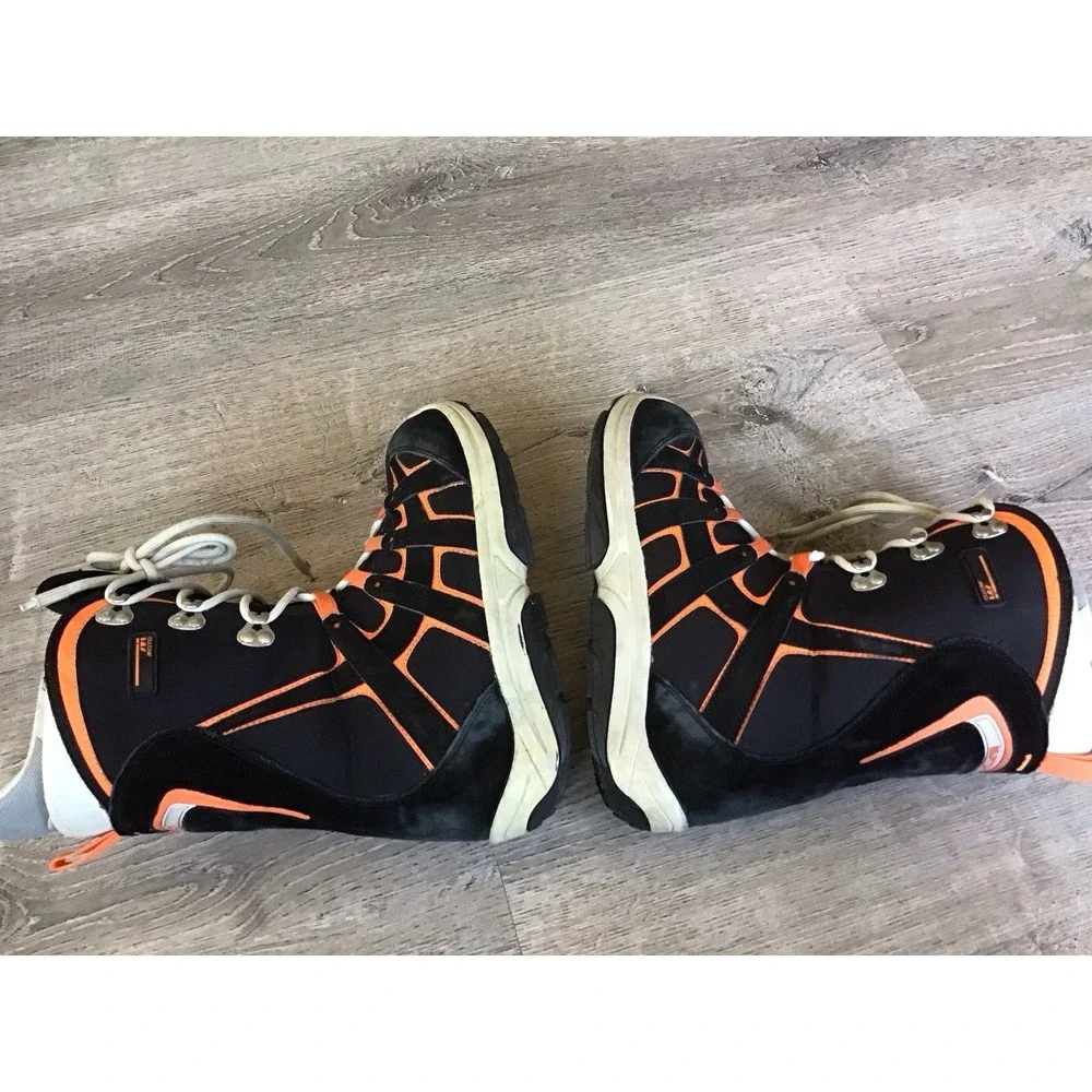 Burton Moto Men's Snowboard Boots USA Size 8.5 Gray Orange Lace Up